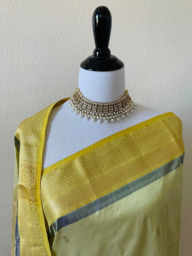 Maheshwari Pure Silk Saree | Handloom Mark | Light Green | Ships from California
